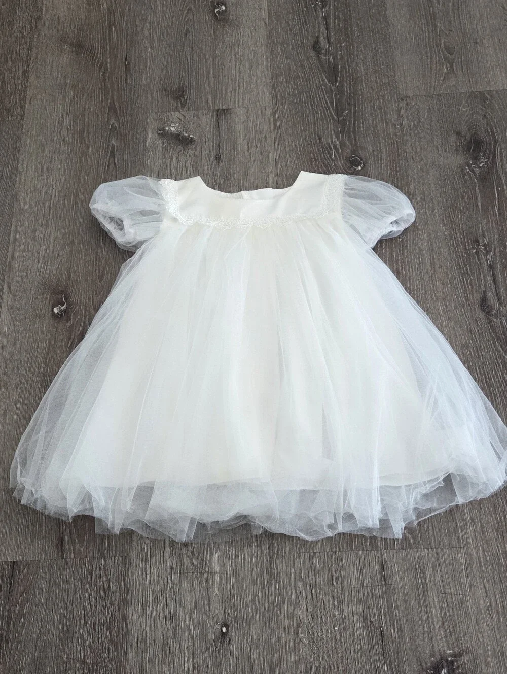 Beautiful Baby/Toddler White Tulle Dress – Perfect for Flower Girl or Baptism!